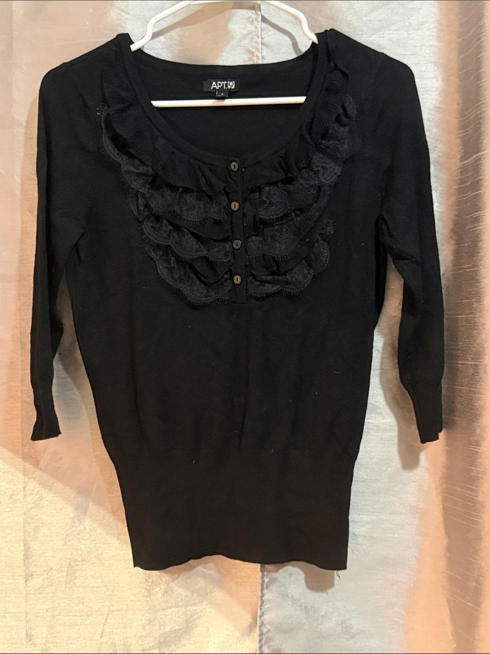 Apt. 9 Black Ruffle Front Long Sleeve Knit Top